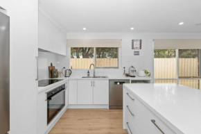 Bay Beach Beauty, Blairgowrie
